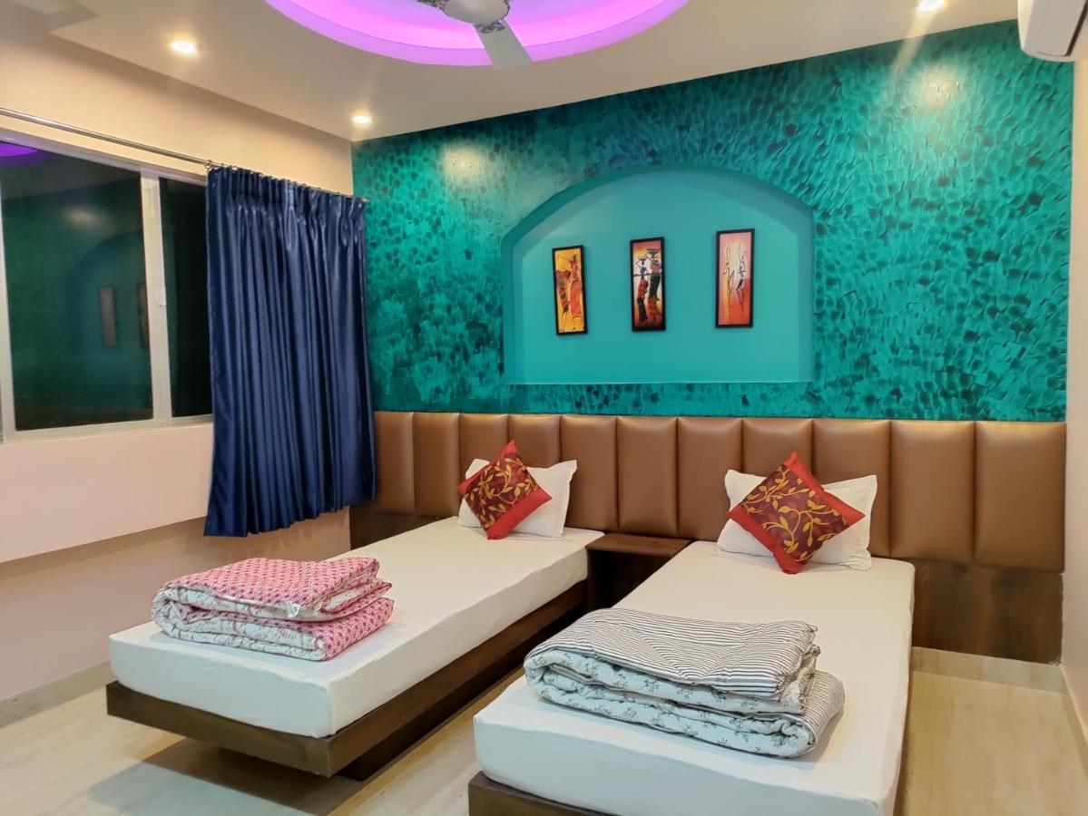 Hotel Aloka Residency Kolkata Exterior photo